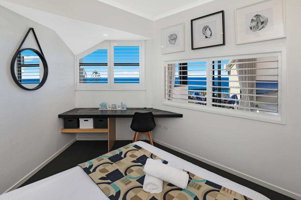 Ocean Boulevard Alexandra Headland Exterior photo