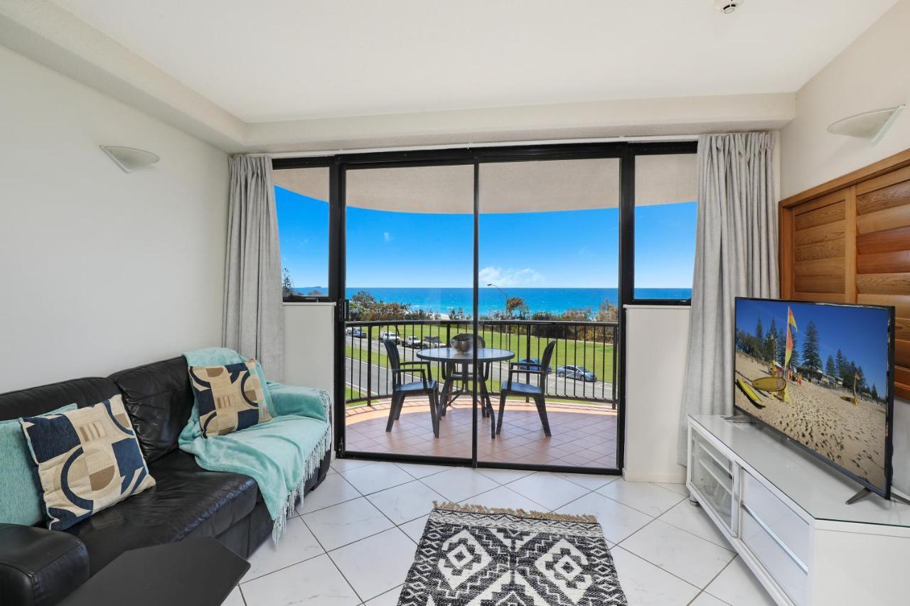 Ocean Boulevard Alexandra Headland Exterior photo